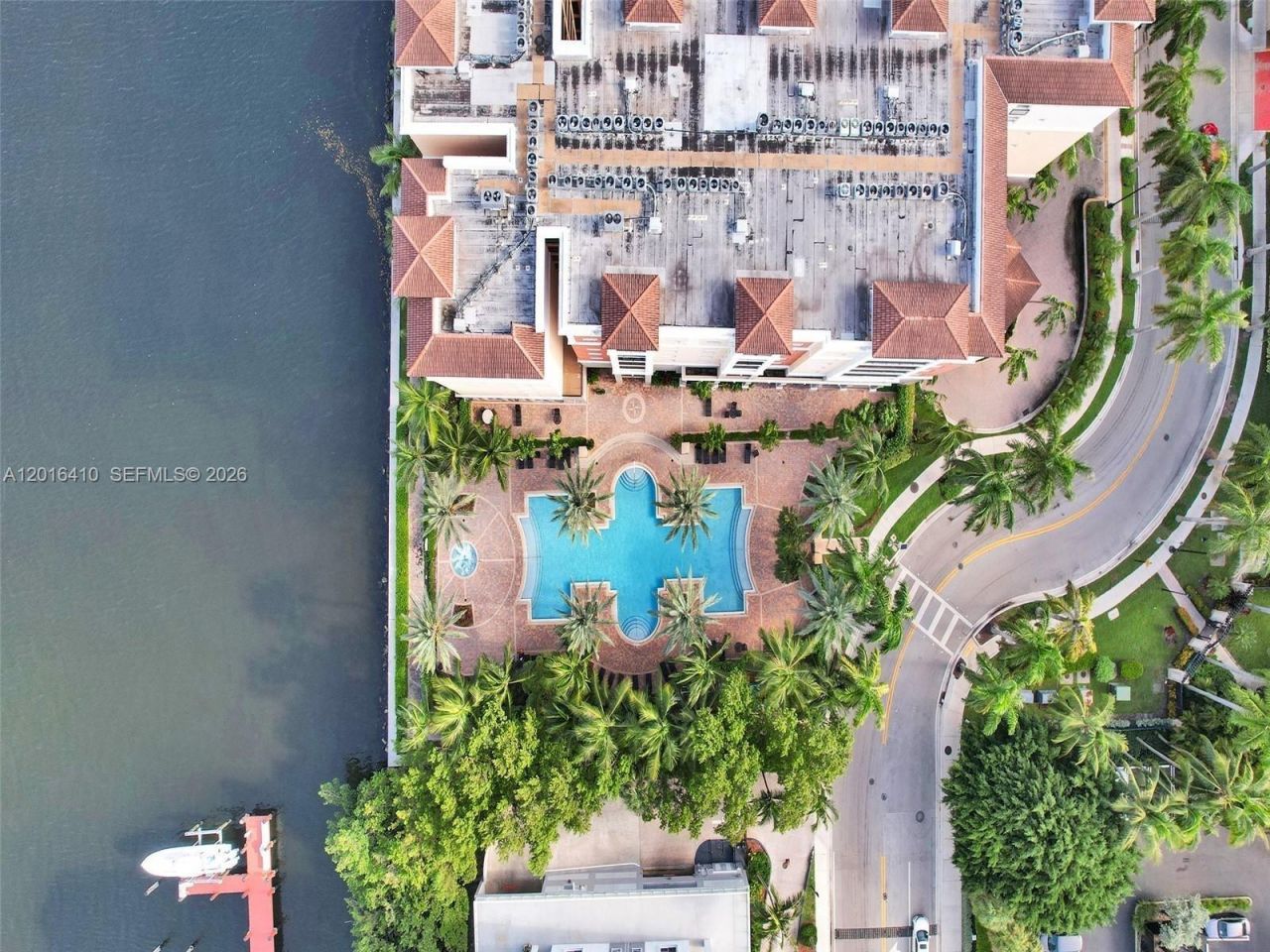 17100 N Bay Rd , Unit 1510, Sunny Isles Beach, FL 33160 Photo