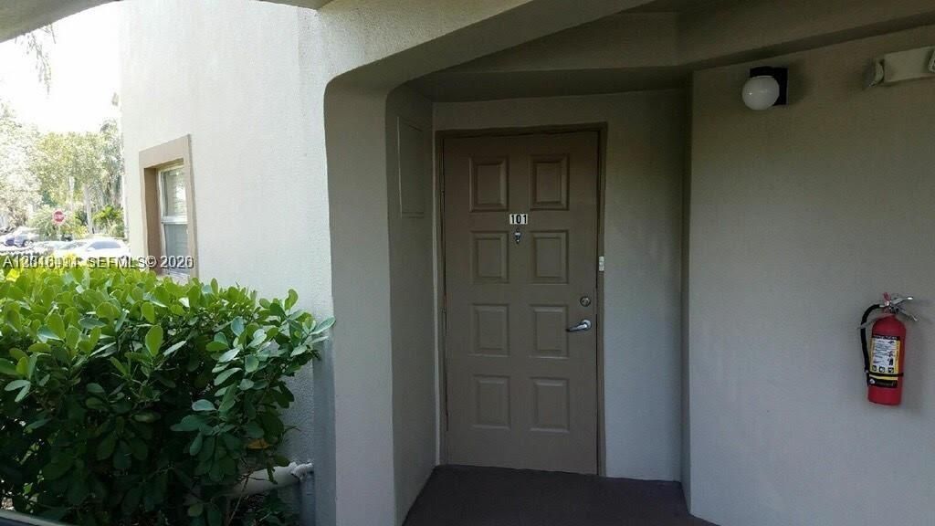 550 SW 137th Ave , Unit 101L, Pembroke Pines, FL 33027 Photo