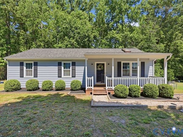 15707 Roland View Drive, Chester, VA 23831