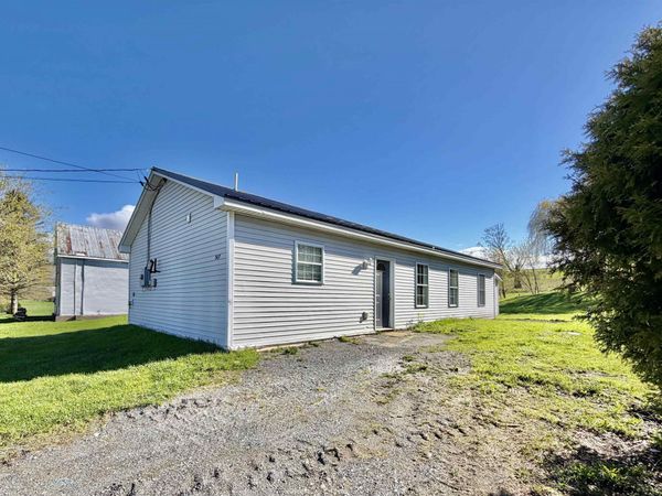 307 Central Street, Sheldon, VT 05483
