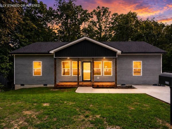 2378 Glengerrie Drive, Soddy Daisy, TN 37379