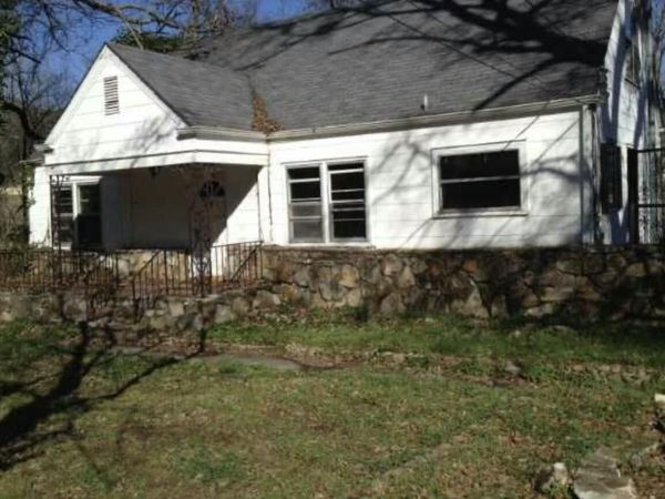 3727 Anderson Avenue, Chattanooga, TN 37412