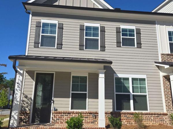 5505 Leyland Trail, Flowery Branch, GA 30542