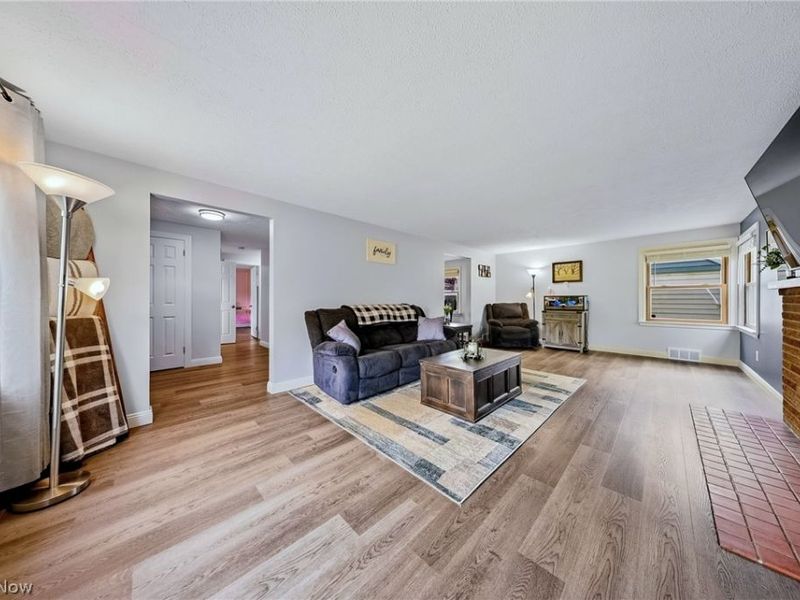 487 West Street, Wadsworth, OH 44281 Photo 5