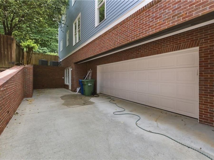 Property Image 61