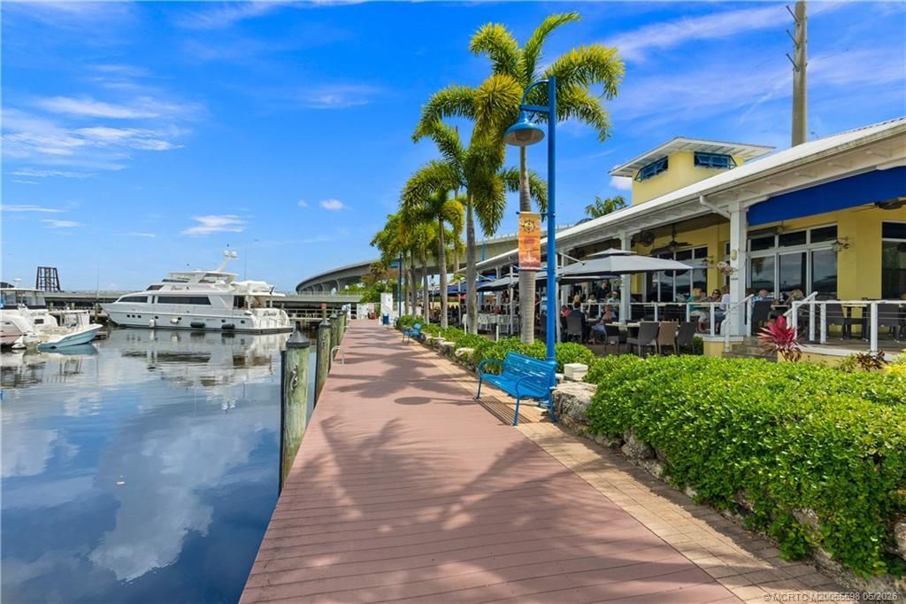 2950 SE Ocean Boulevard, Unit 5-2, Stuart, FL 34996 Photo