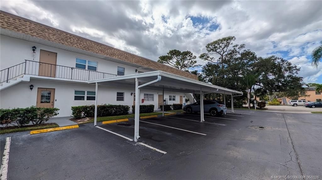 2950 SE Ocean Boulevard, Unit 5-2, Stuart, FL 34996 Photo