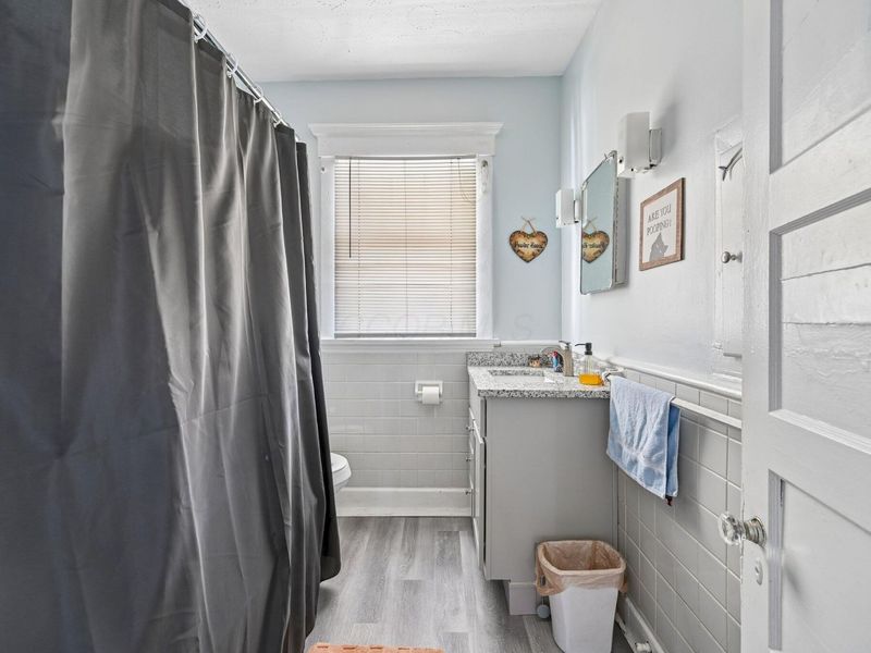 1471 E Broad Street , Columbus, OH 43205 Photo 28