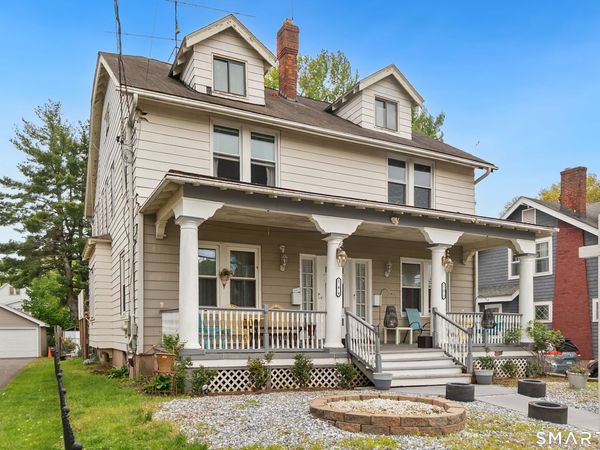 149 Linnmoore, Hartford, CT 06114
