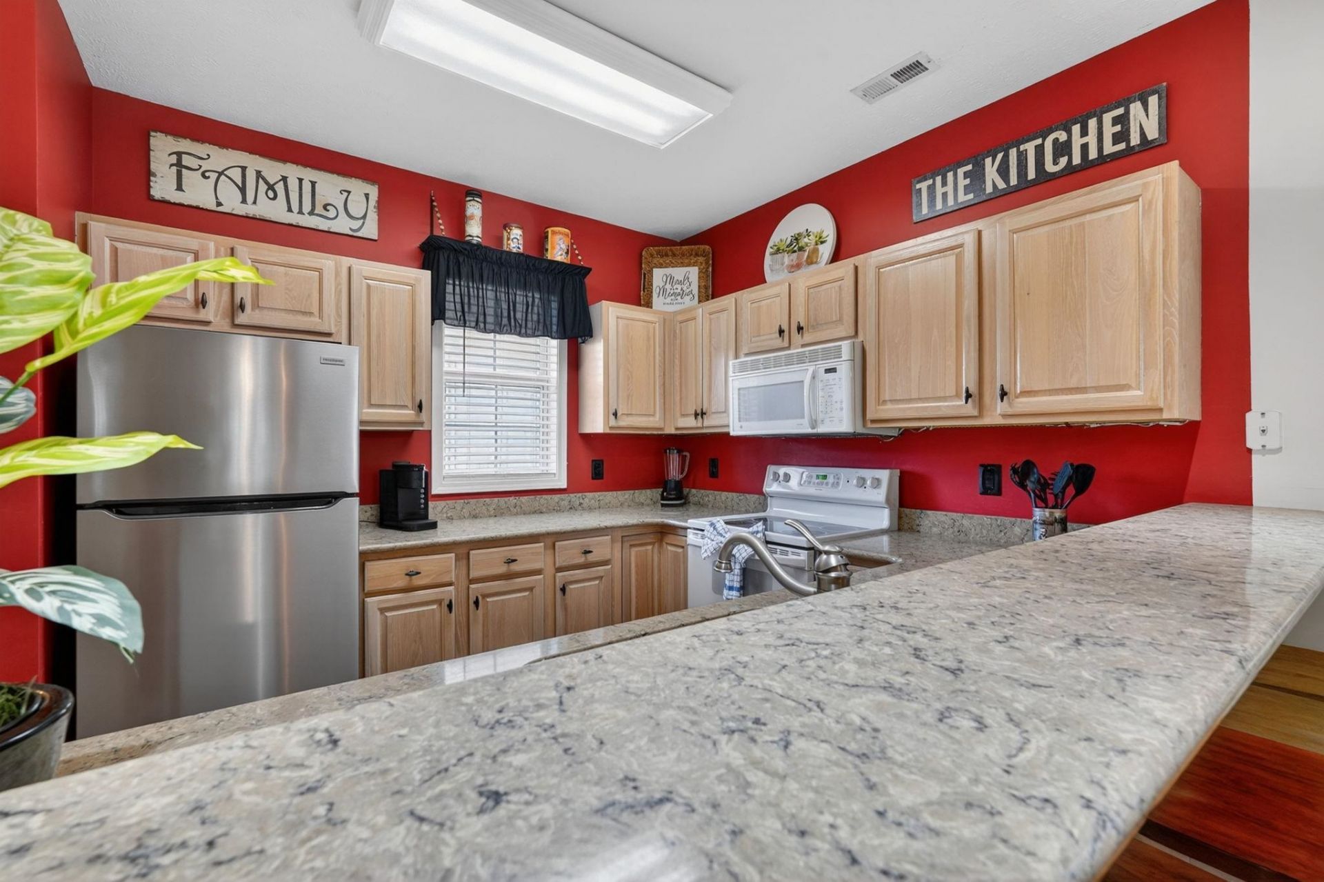 901 West Port Dr. Photo 7