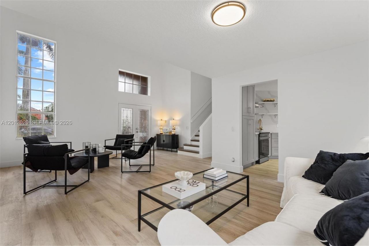 303 Bridgeton Rd, Weston, FL 33326 Photo