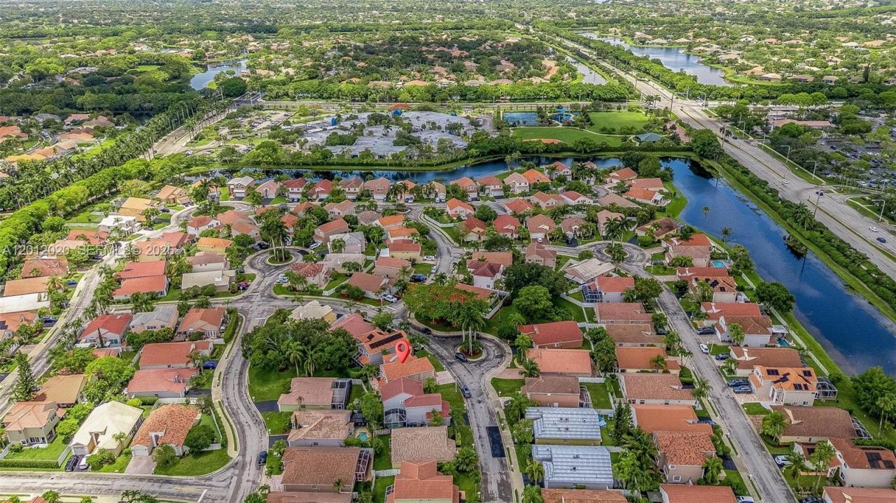 303 Bridgeton Rd, Weston, FL 33326 Photo