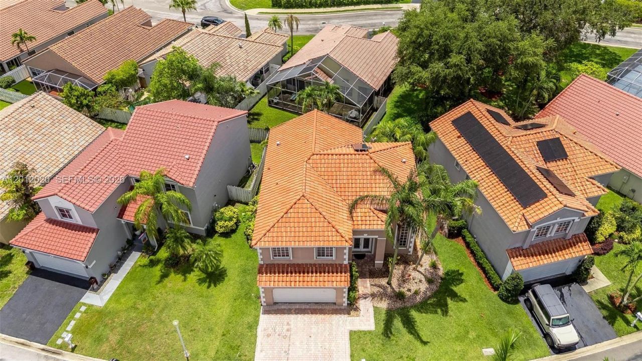 303 Bridgeton Rd, Weston, FL 33326 Photo