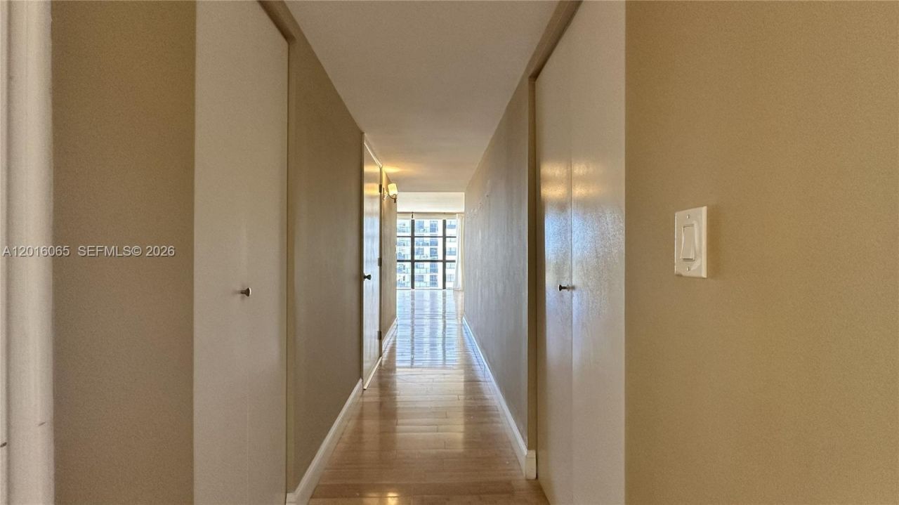 18181 NE 31st Ct , Unit 1408, Aventura, FL 33160 Photo