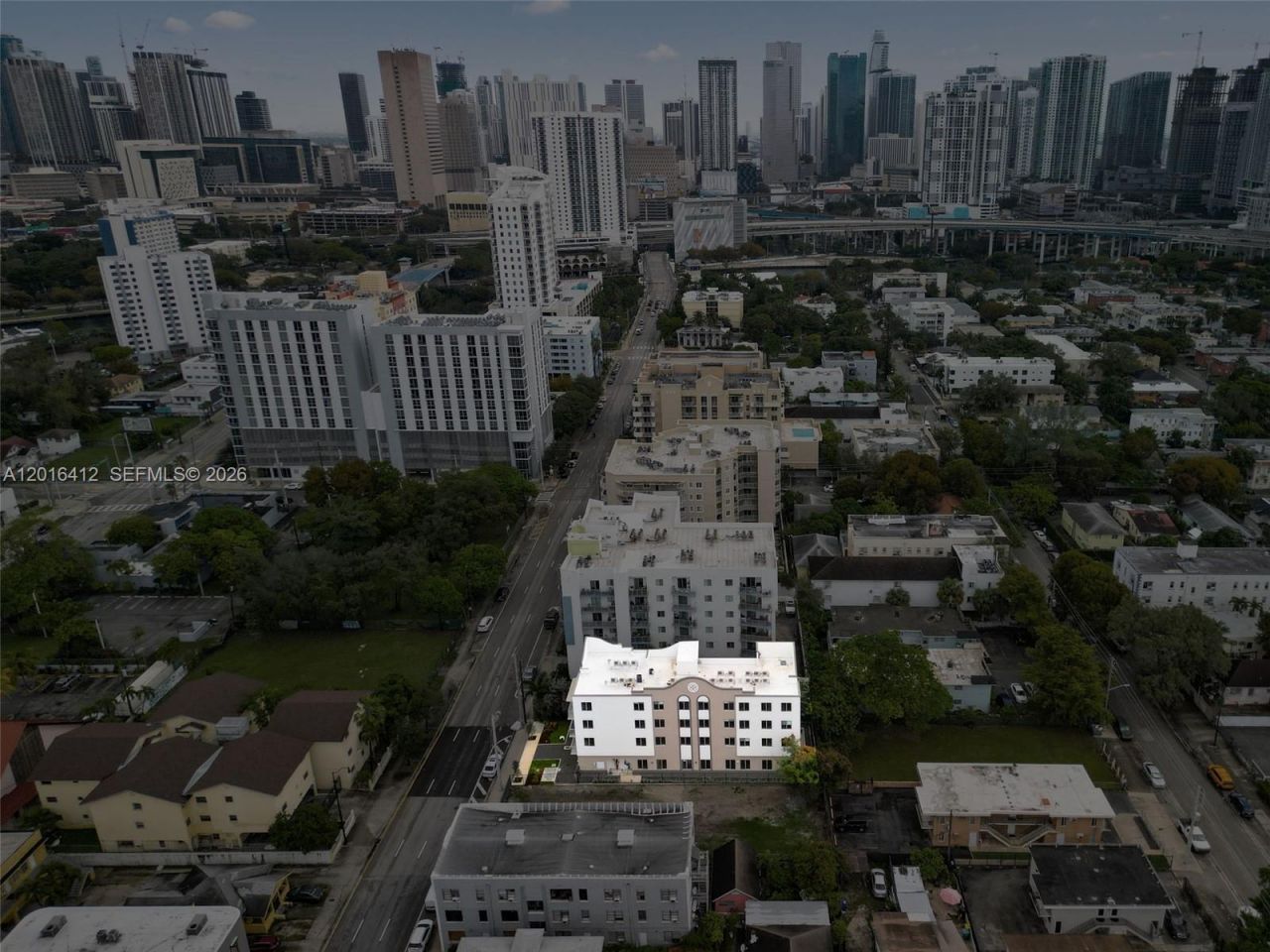 650 SW 1st St , Unit 301, Miami, FL 33130 Photo