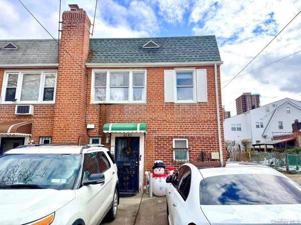 6143 157th Street , Flushing, NY 11367