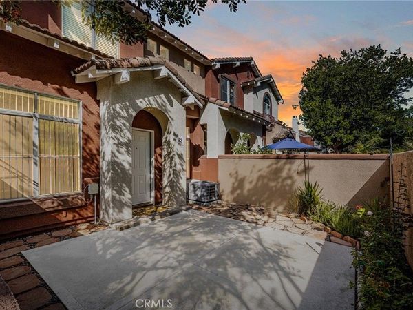 82 Santa Barbara Court, Lake Forest, CA 92610