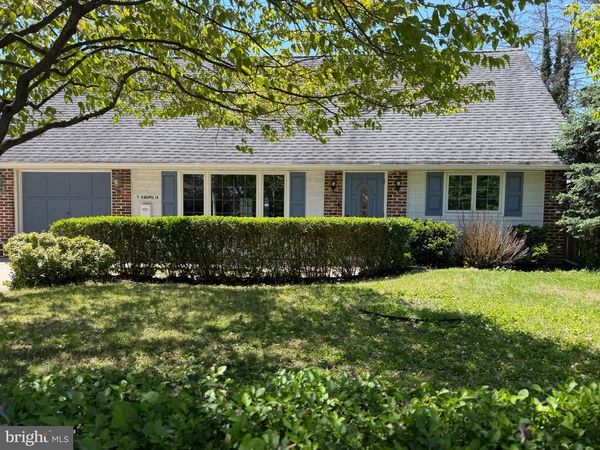71 KINGAPPLE LANE, LEVITTOWN, PA 19055