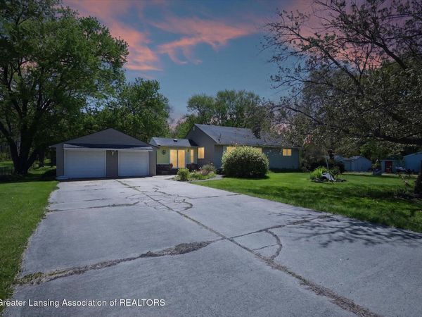 12517 Lansing Avenue, Leslie, MI 49251