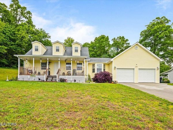 216 Mountain Rd, New Tazewell, TN 37825