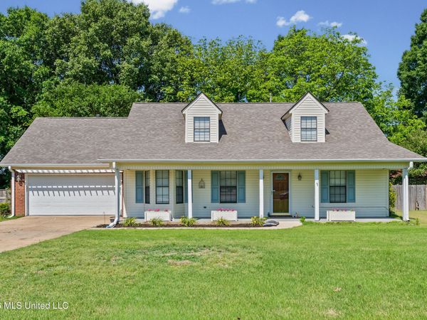 121 Keestone Drive, Senatobia, MS 38668