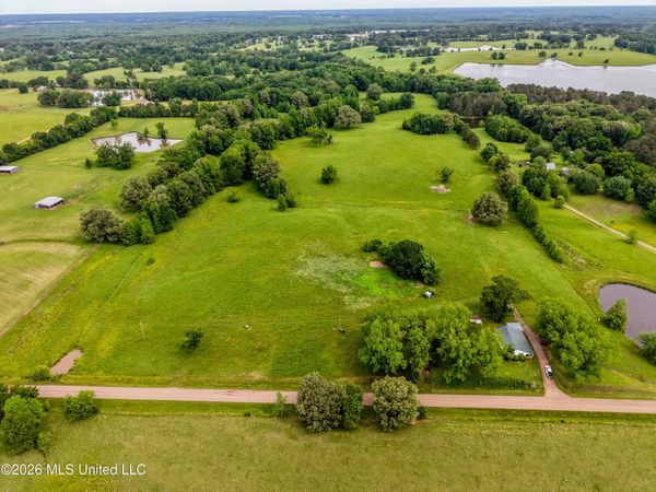 0 Cox Ferry Road, Flora, MS 39071