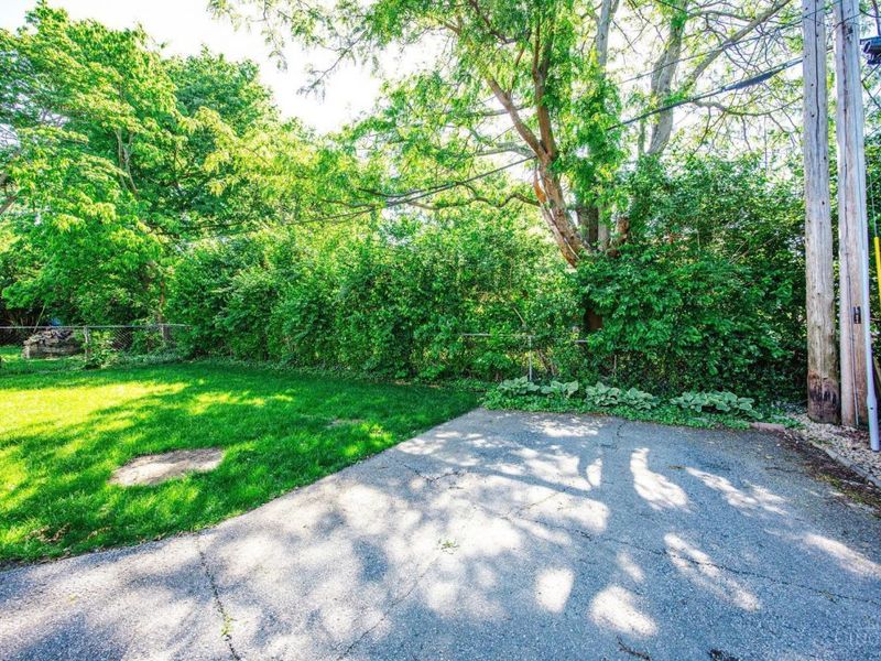 920 lawn, Hamilton, OH 45013 Photo 32