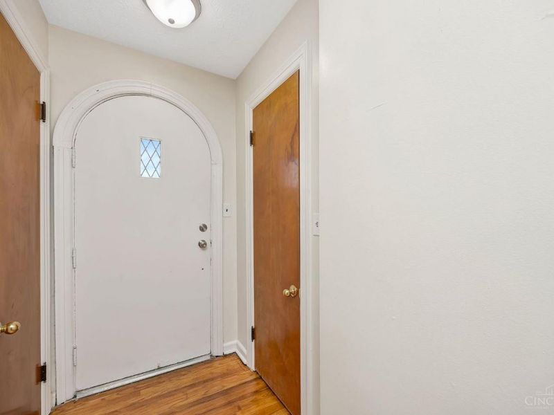 920 lawn, Hamilton, OH 45013 Photo 6