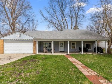 26891 Crocker Boulevard, Harrison Twp, MI 48045