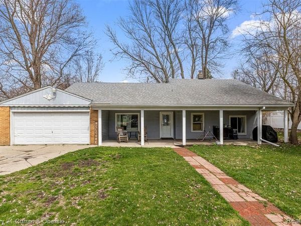 26891 Crocker Boulevard, Harrison Twp, MI 48045