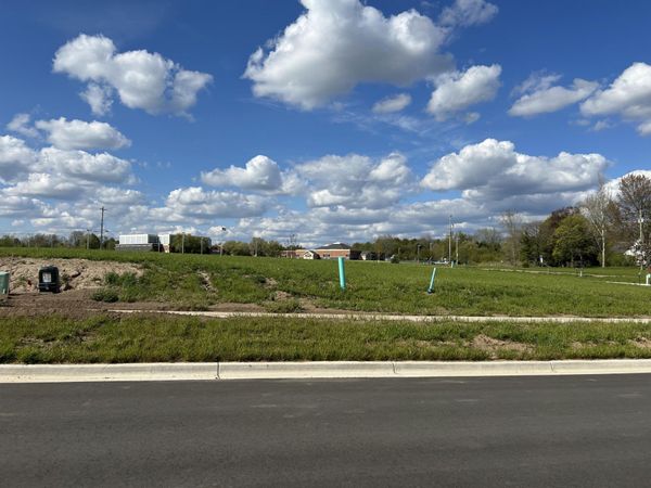 114 N ORCHARD Avenue, Fremont, MI 49412