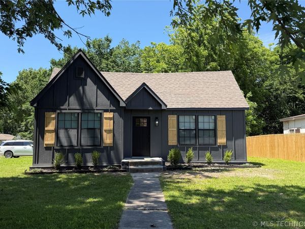 801 Chestnut Street , Muskogee, OK 74403