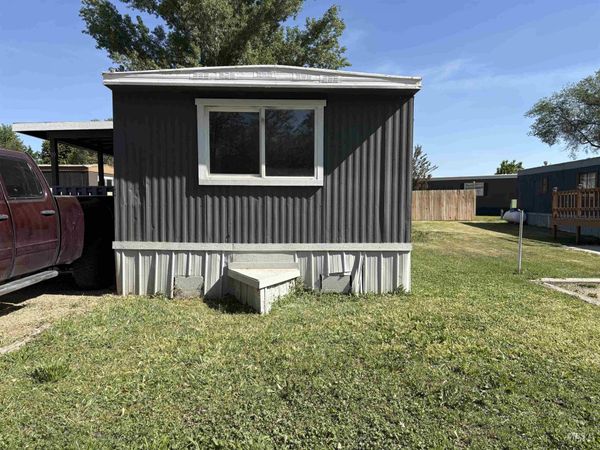 401 S Main St, Unit 39, Homedale, ID 83628