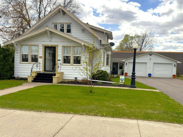 414 1st Avenue NE, Little Falls, MN 56345