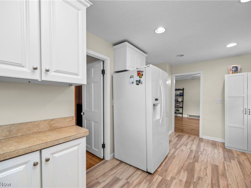 967 Gulf Road, Elyria, OH 44035 Photo 11