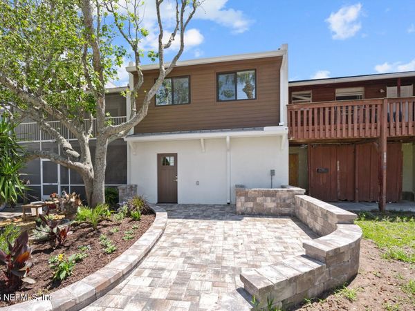 2107 2ND Street S, Jacksonville Beach, FL 32250