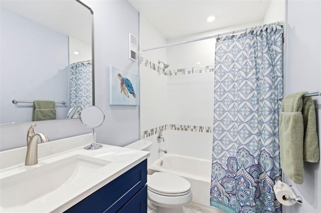 201 Pompano Drive Se, Unit C furnishe, Saint Petersburg, FL 33705 Photo