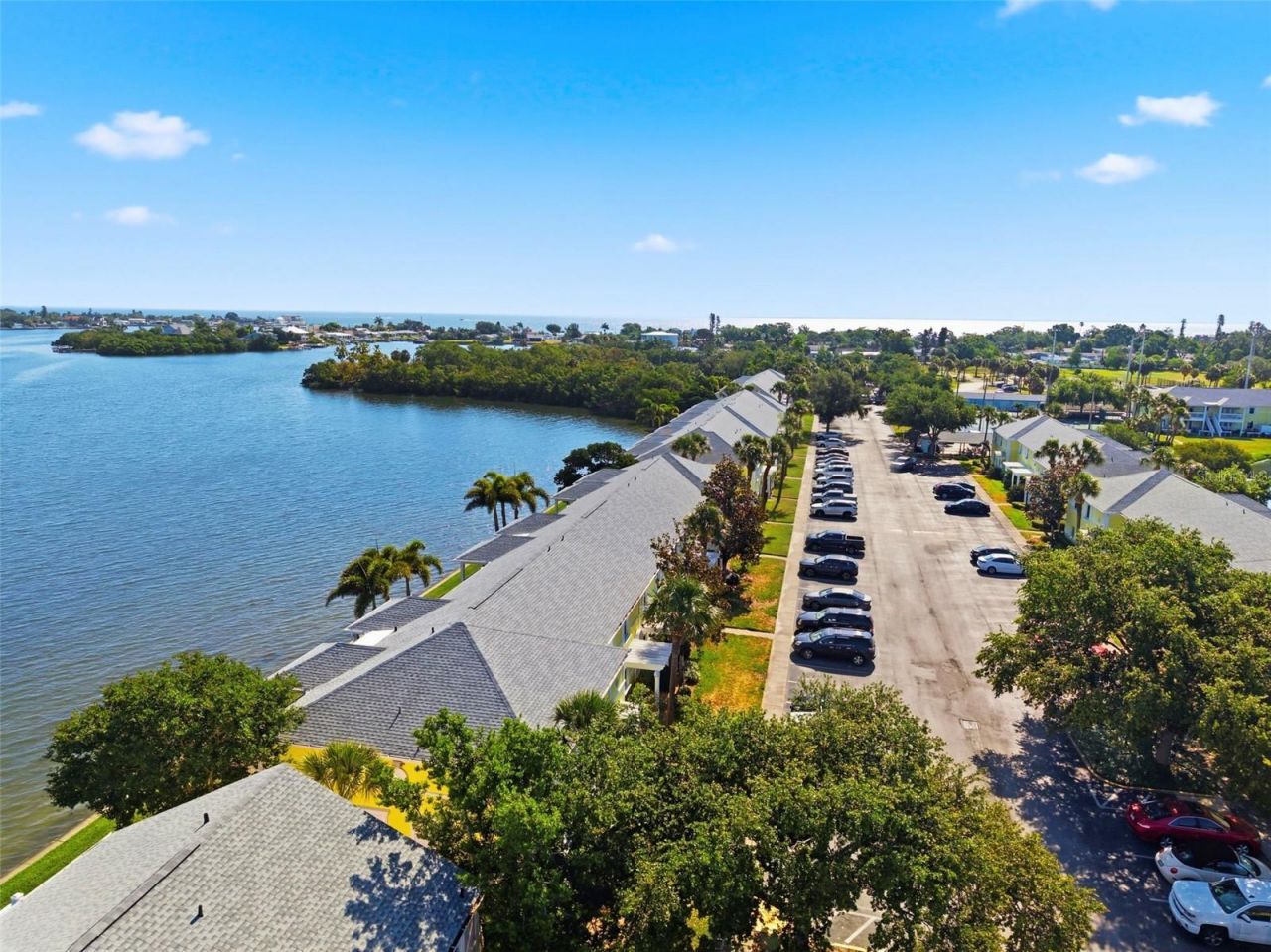 201 Pompano Drive Se, Unit C furnishe, Saint Petersburg, FL 33705 Photo