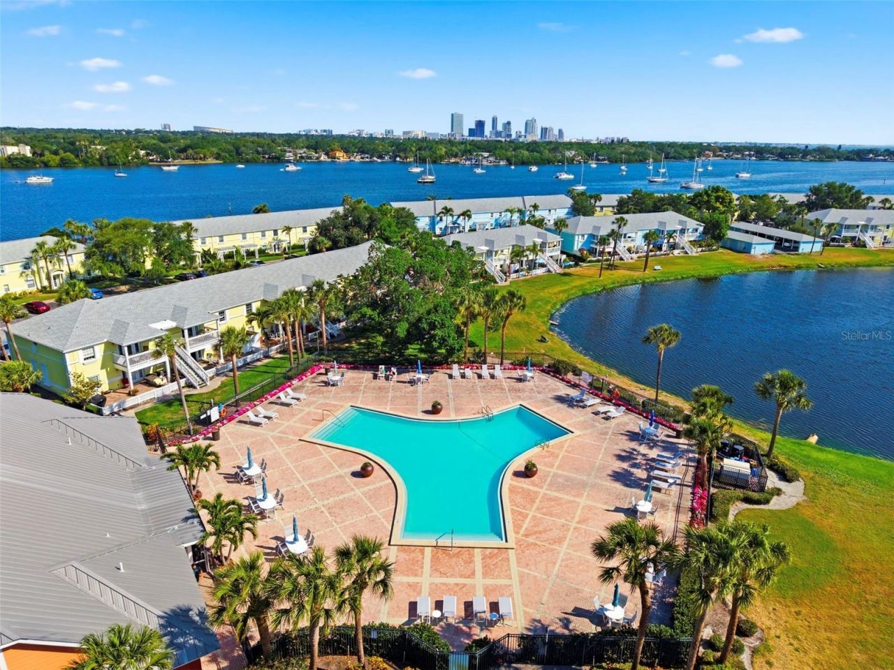 201 Pompano Drive Se, Unit C furnishe, Saint Petersburg, FL 33705 Photo