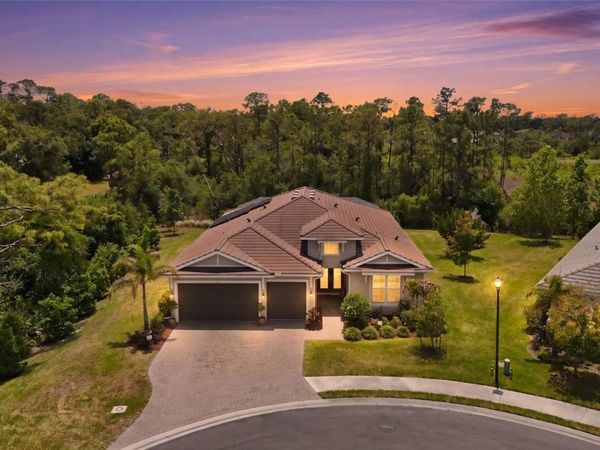 617 MISTIFLOWER CIRCLE, NOKOMIS, FL 34275
