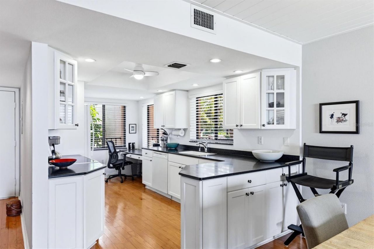 3460 Wild Oak Bay Boulevard, Unit 143, Bradenton, FL 34210 Photo