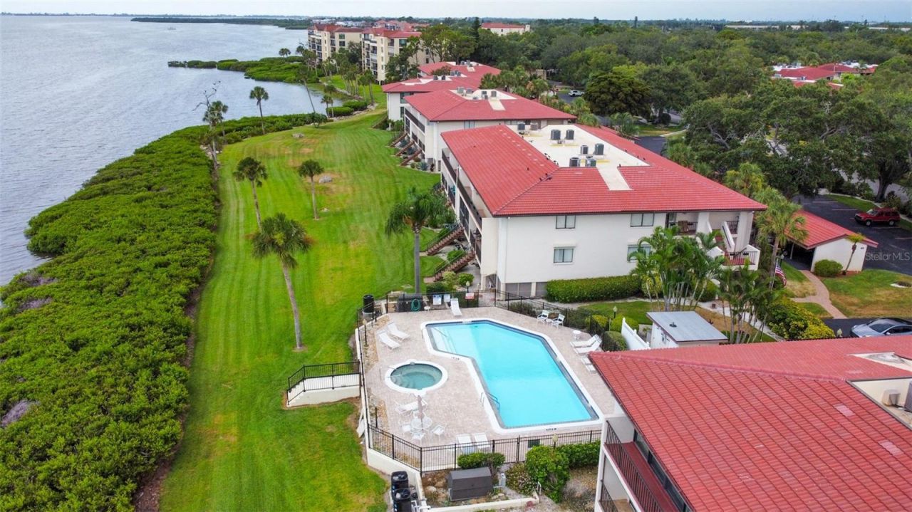 3460 Wild Oak Bay Boulevard, Unit 143, Bradenton, FL 34210 Photo
