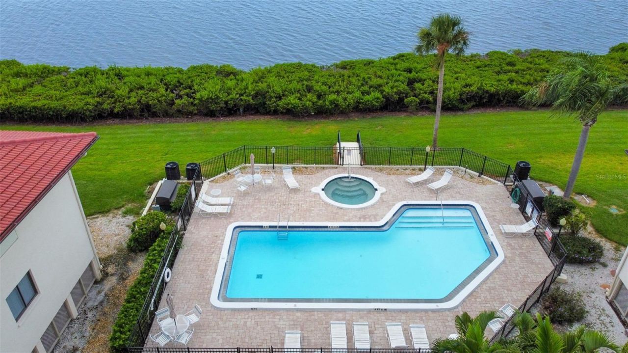 3460 Wild Oak Bay Boulevard, Unit 143, Bradenton, FL 34210 Photo