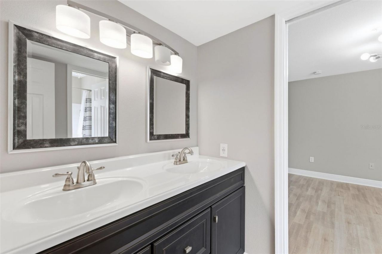 2400 Feather Sound Drive, Unit 1136, Clearwater, FL 33762 Photo