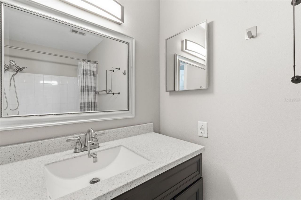2400 Feather Sound Drive, Unit 1136, Clearwater, FL 33762 Photo