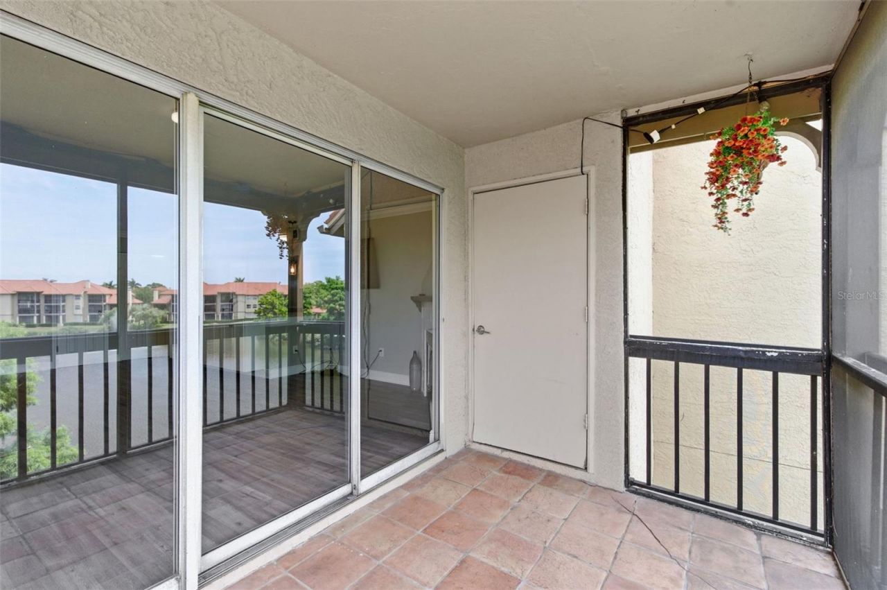 2400 Feather Sound Drive, Unit 1136, Clearwater, FL 33762 Photo