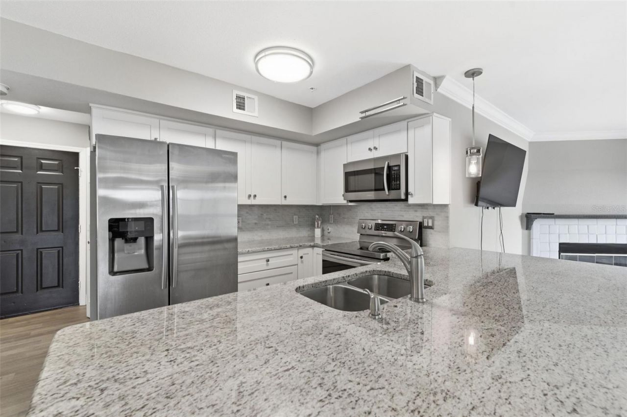 2400 Feather Sound Drive, Unit 1136, Clearwater, FL 33762 Photo