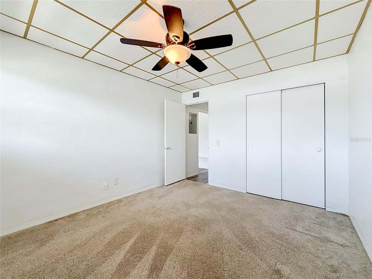5860 43rd Terrace N, Unit 1513, Kenneth City, FL 33709 Photo