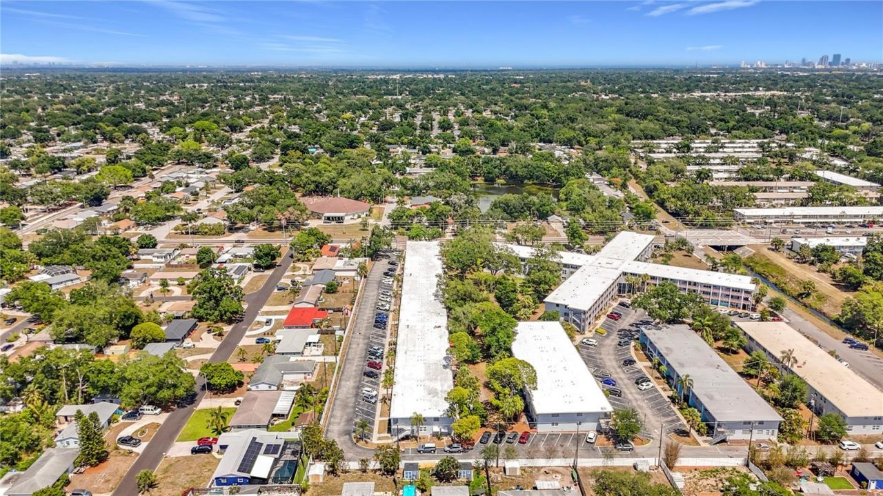 5860 43rd Terrace N, Unit 1513, Kenneth City, FL 33709 Photo