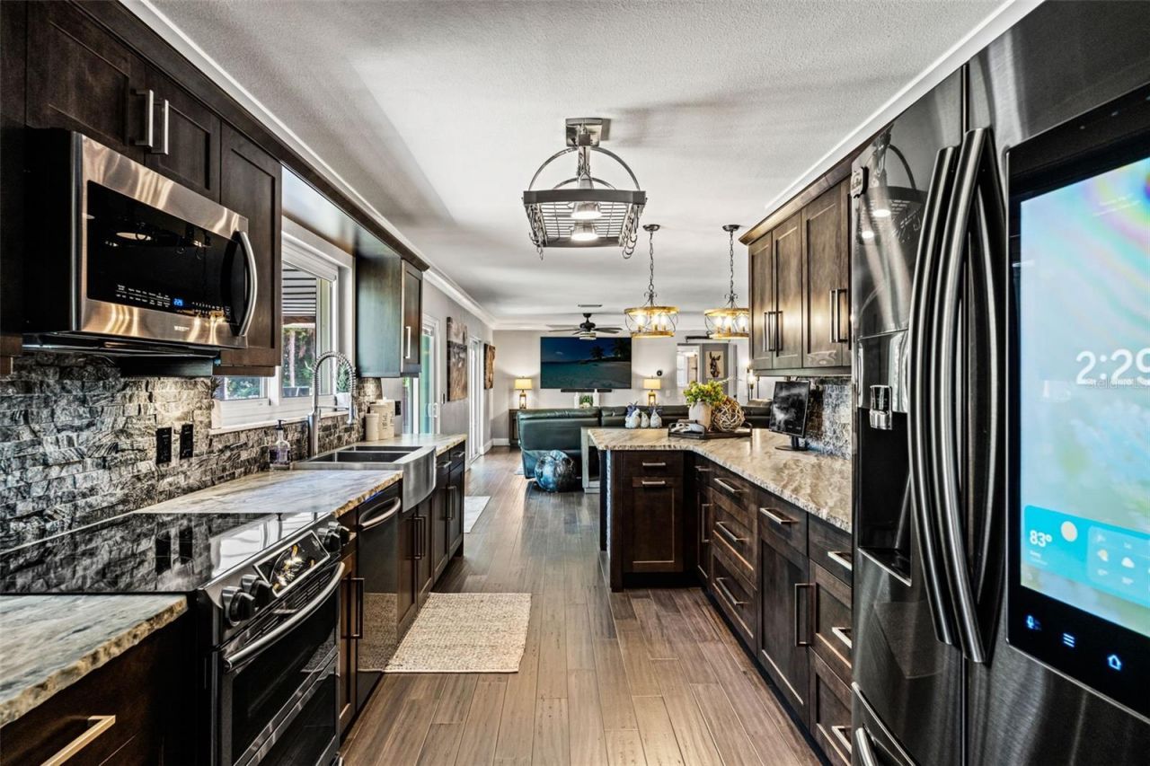 7845 N Flame Vine Way, Crystal River, FL 34428 Photo